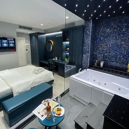 White Crown Hotel Kamez Экстерьер фото