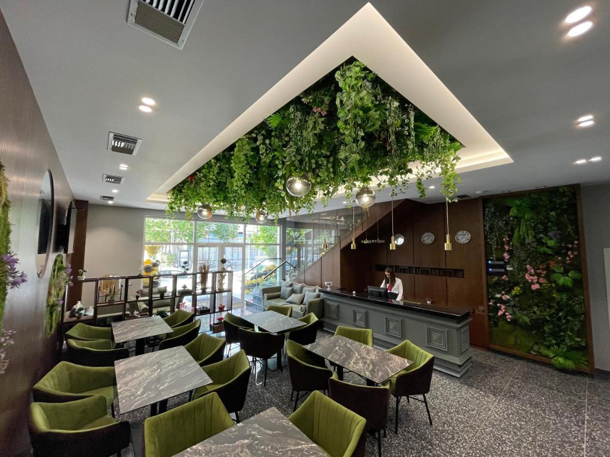 White Crown Hotel Kamez Экстерьер фото
