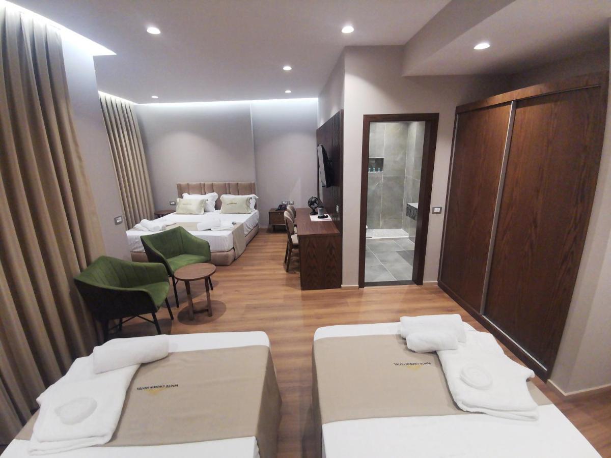 White Crown Hotel Kamez Экстерьер фото