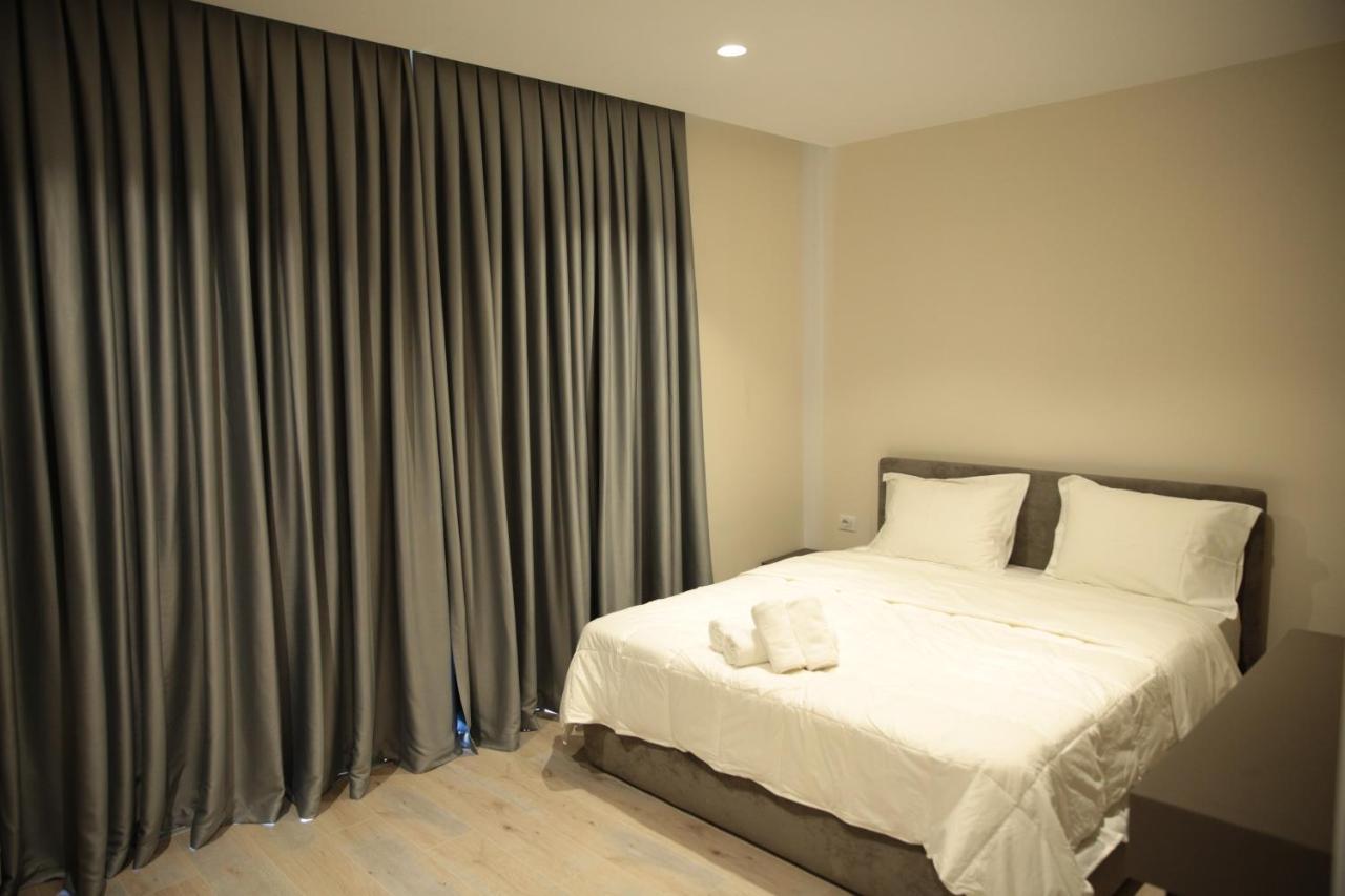White Crown Hotel Kamez Экстерьер фото