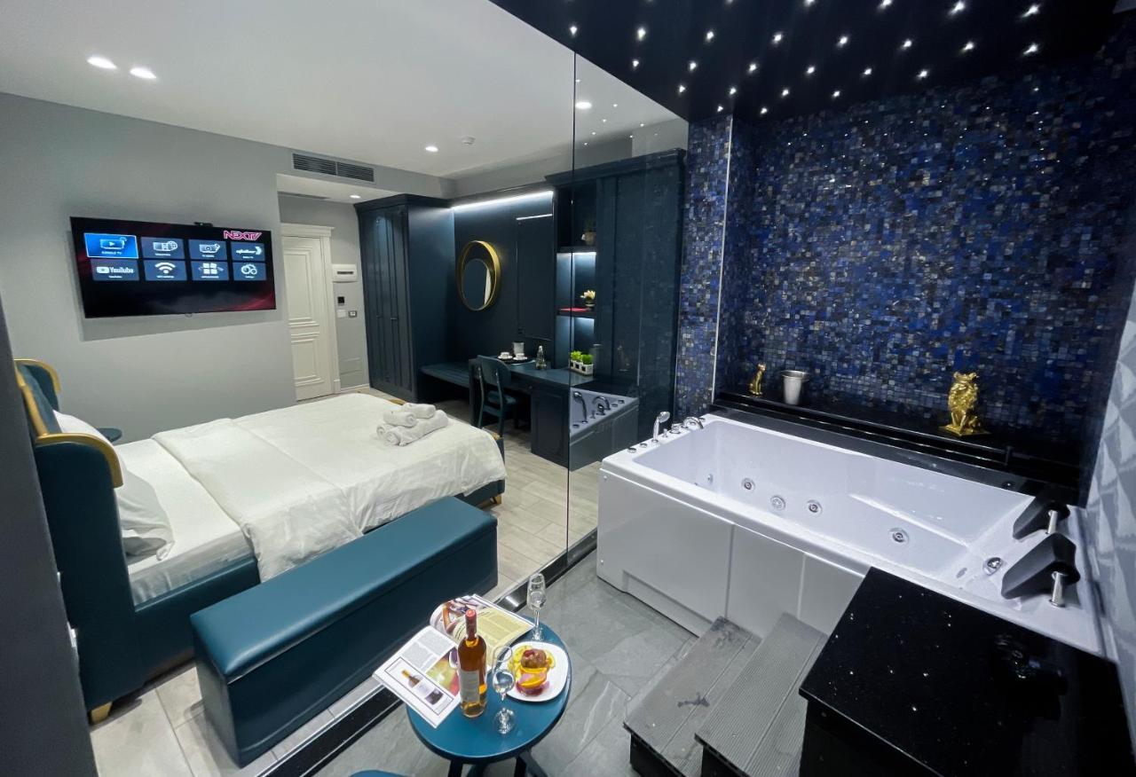 White Crown Hotel Kamez Экстерьер фото