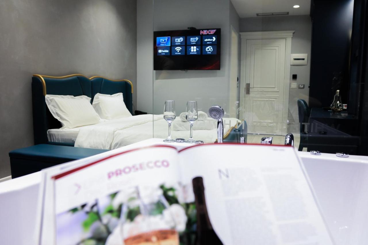 White Crown Hotel Kamez Экстерьер фото
